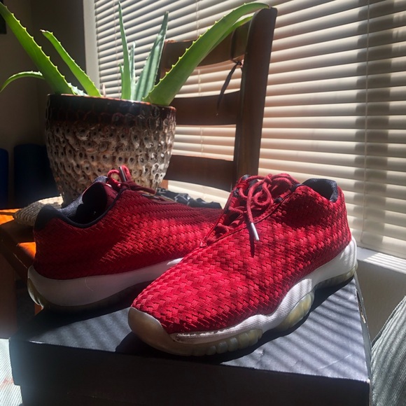 Air Jordan Future Low BG - Picture 3 of 6